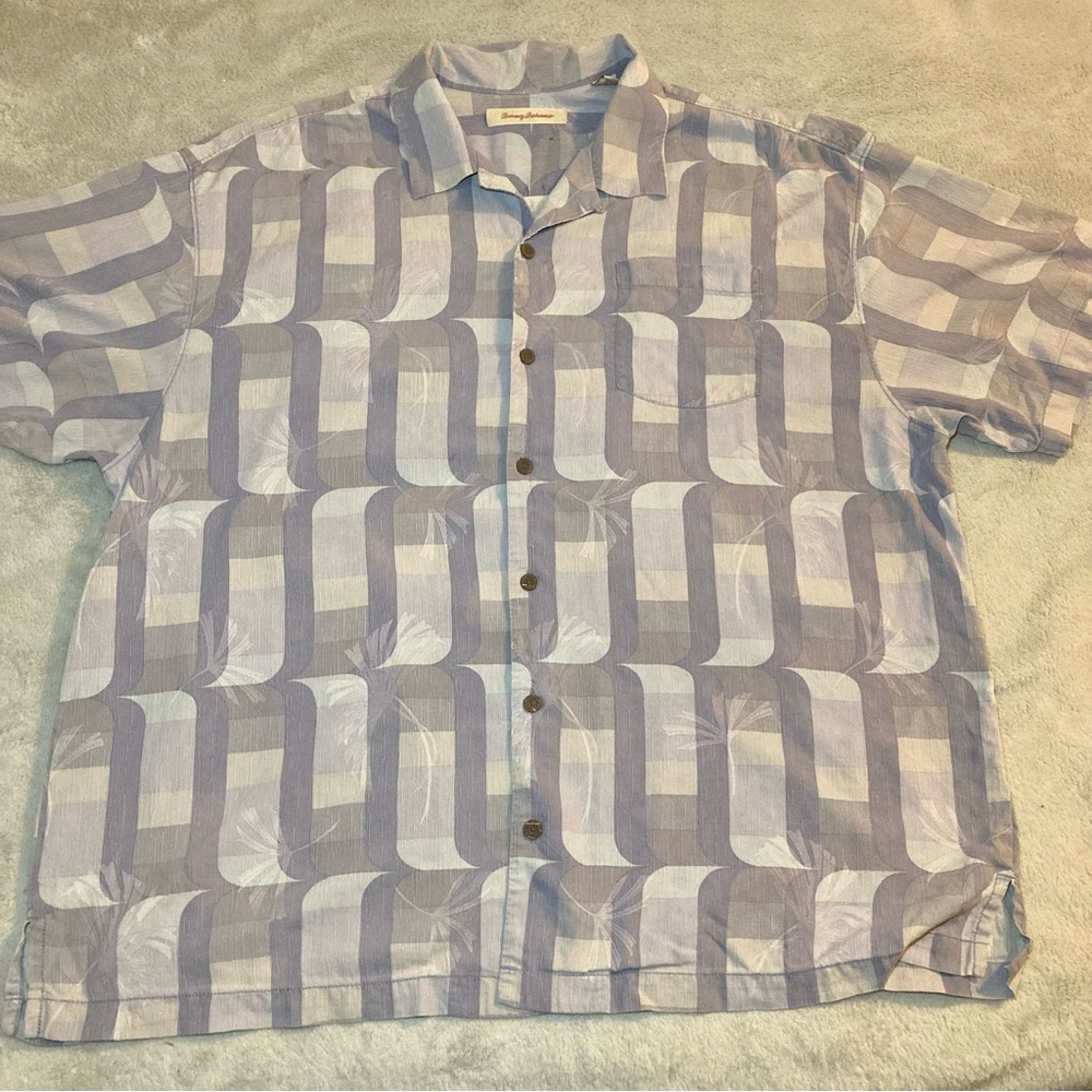 Purple geometric Tommy Bahama XXL hidden palm tree print 100% silk button up